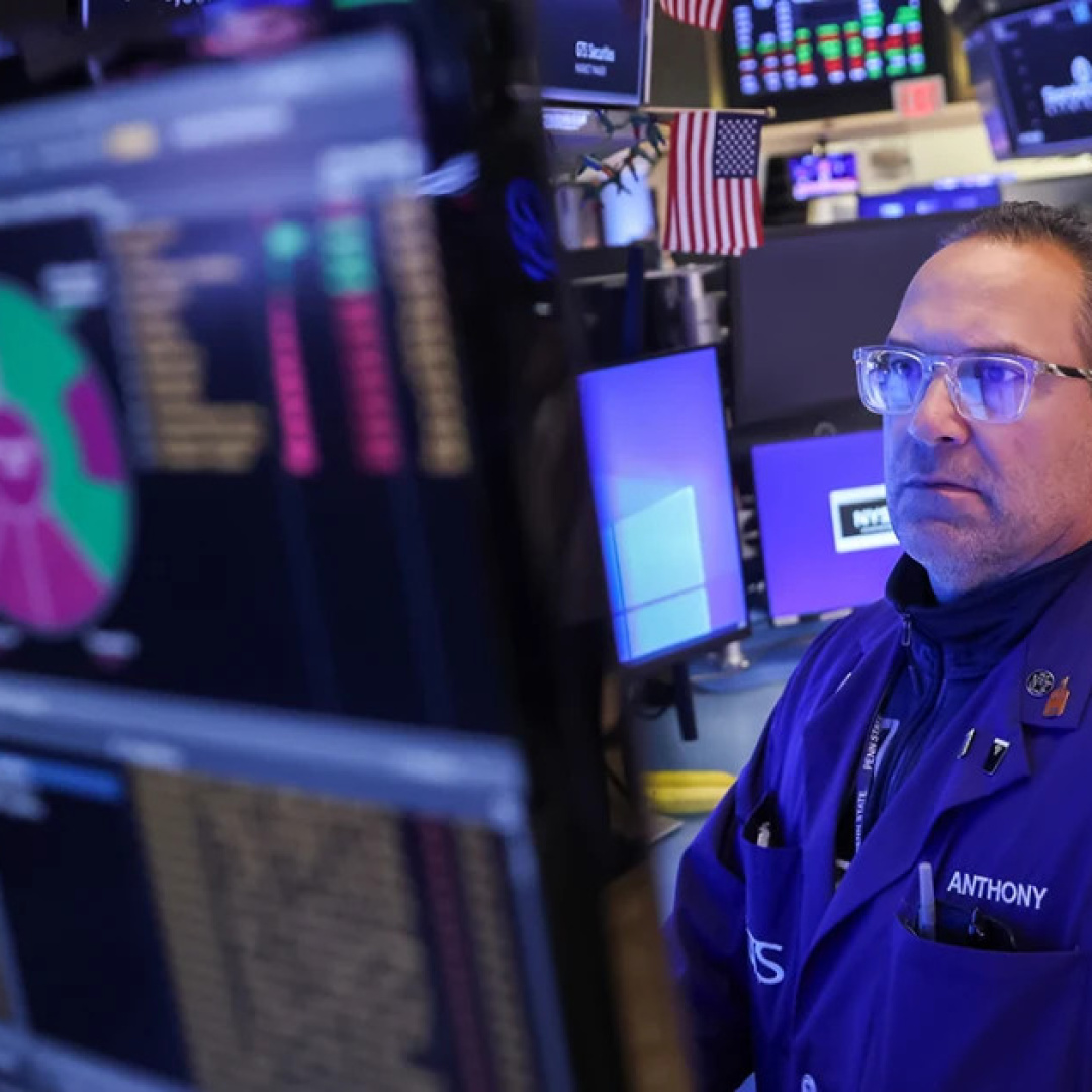 Tech Stocks Face $1 Trillion Loss as AI Investment Concerns Mount